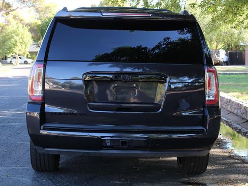 Used 2016 GMC Yukon XL Denali w/ Open Road Package AWD/4WD image 5
