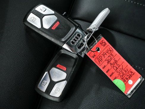 Used 2023 Audi Q5 2.0T Premium Plus w/ Premium Plus Package image 39