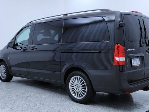 Used 2023 Mercedes-Benz Metris Passenger image 3