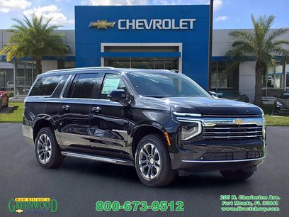 New 2026 Chevrolet Suburban LT w/ Comfort Package