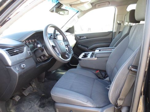 Used 2020 Chevrolet Tahoe 2WD w/ Remote Keyless Entry Package image 5
