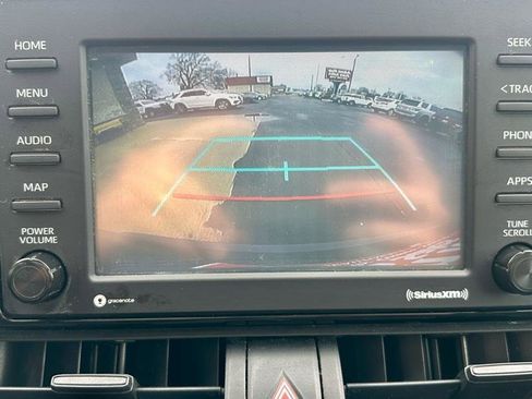 Used 2020 Toyota RAV4 XLE w/ Convenience Package image 20