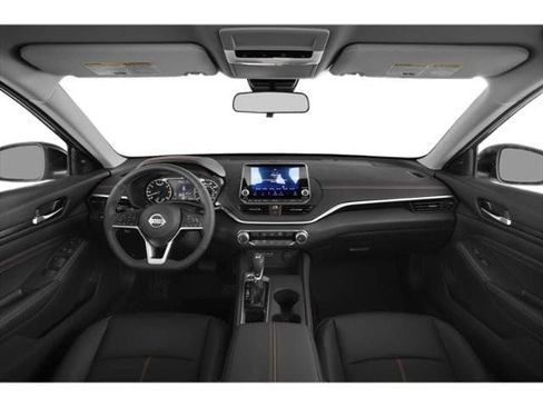 Used 2022 Nissan Altima 2.5 SR FWD image 5