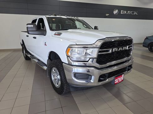 Used 2024 RAM 3500 Tradesman AWD/4WD image 7