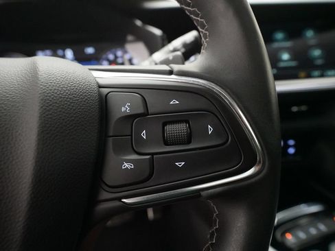 Used 2023 Buick Envision Essence w/ Sport Touring Package AWD/4WD image 19