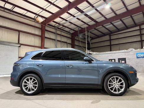 Used 2019 Porsche Cayenne AWD/4WD image 4
