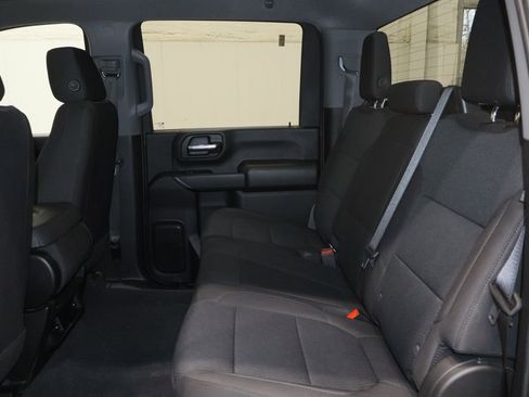 Used 2023 Chevrolet Silverado 2500 Custom w/ Custom Value Package image 13