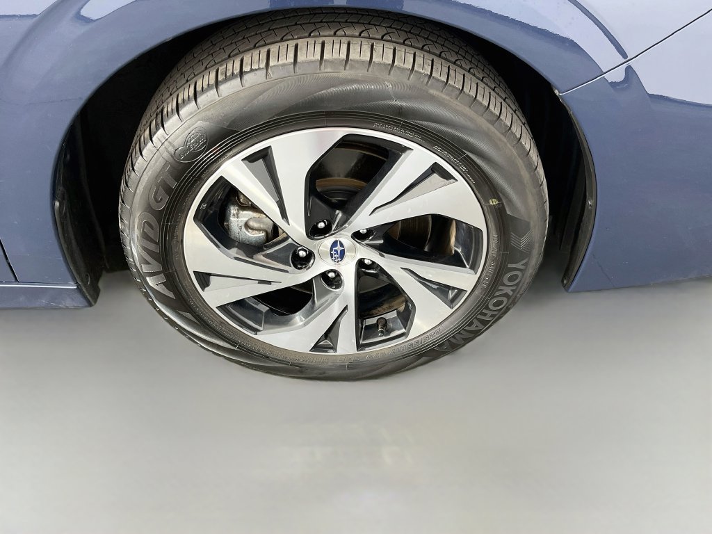 Used 2025 Subaru Legacy Premium AWD/4WD image 28