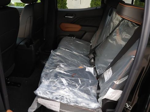 New 2026 GMC Canyon AT4 w/ Technology Plus Package AWD/4WD image 15
