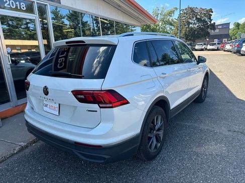 Used 2023 Volkswagen Tiguan SE AWD/4WD image 7