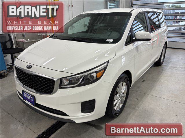 Used 2018 Kia Sedona LX FWD image 1