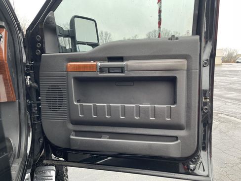 Used 2015 Ford F350 King Ranch w/ King Ranch Package image 20