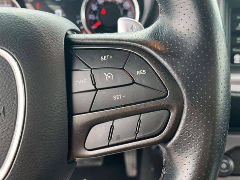 Used 2023 Dodge Challenger R/T image 15