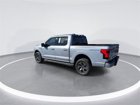 Certified 2022 Ford F150 Lightning Lariat w/ Tow Technology Package image 5