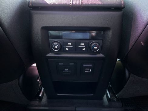 Used 2021 Chevrolet Traverse Premier w/ LPO, Floor Liner Package FWD image 34
