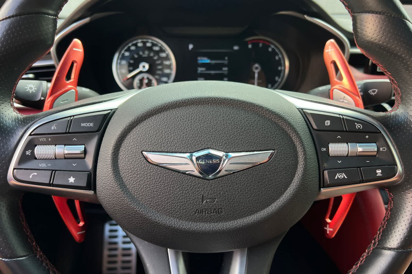Used 2023 Genesis G70 3.3T w/ Sport Prestige Package RWD image 24