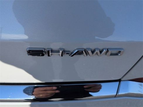 Used 2022 Acura MDX SH-AWD w/ Advance Package image 12