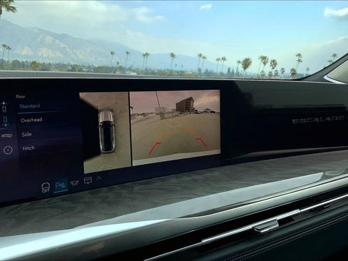 New 2025 Cadillac Escalade IQ Luxury 2 image 24