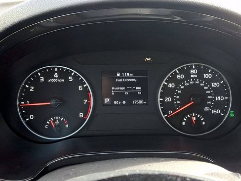 Certified 2023 Kia Seltos EX image 21