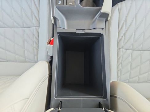 New 2026 Nissan Sentra SL image 27