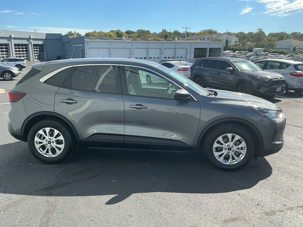 Used 2024 Ford Escape Active w/ Cold Weather Package FWD image 12