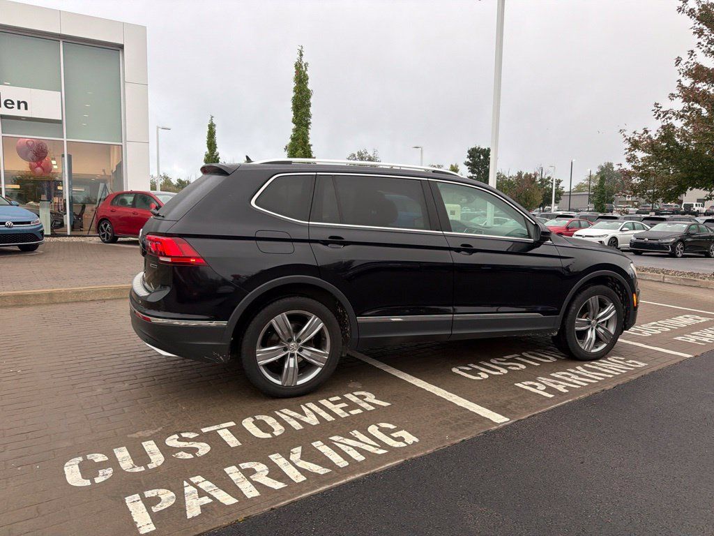 Used 2021 Volkswagen Tiguan SEL AWD/4WD image 8