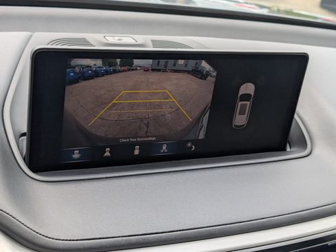 Certified 2024 Acura MDX FWD w/ Technology Package image 19