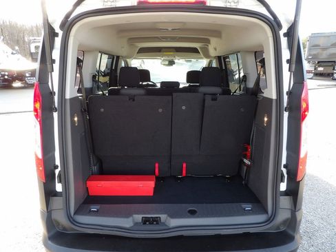 Used 2020 Ford Transit Connect XL image 46