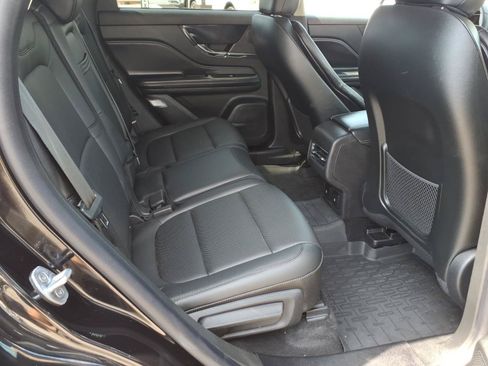 Certified 2025 Lincoln Corsair AWD w/ Equipment Group 101A image 27