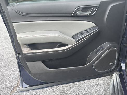 Used 2019 Chevrolet Tahoe LT RWD image 22