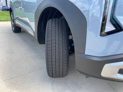 New 2027 Kia Seltos S AWD/4WD image 16