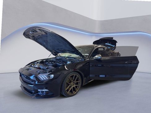 Used 2016 Ford Mustang GT Premium w/ Enhanced Security Package RWD image 9