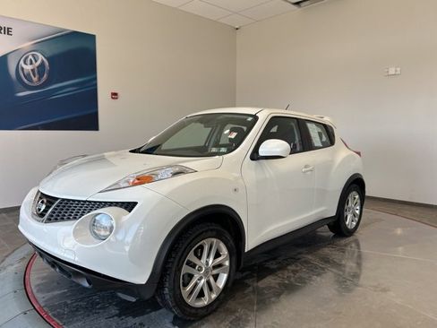 Used 2014 Nissan Juke S image 2