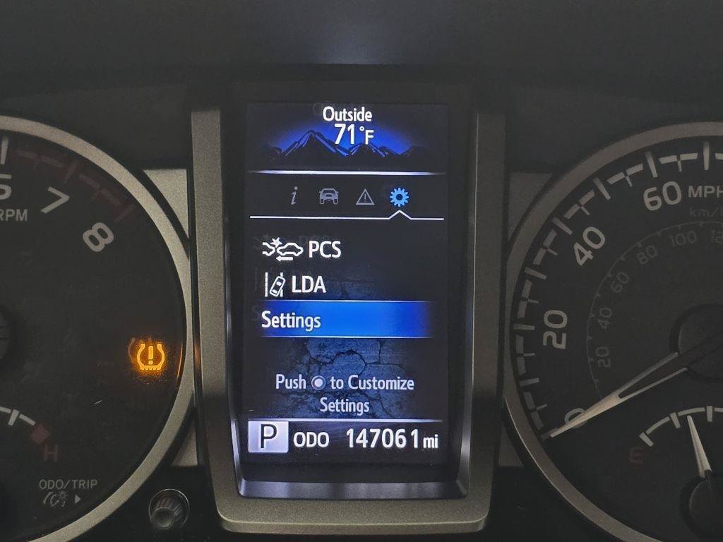 Used 2021 Toyota Tacoma SR5 AWD/4WD image 20