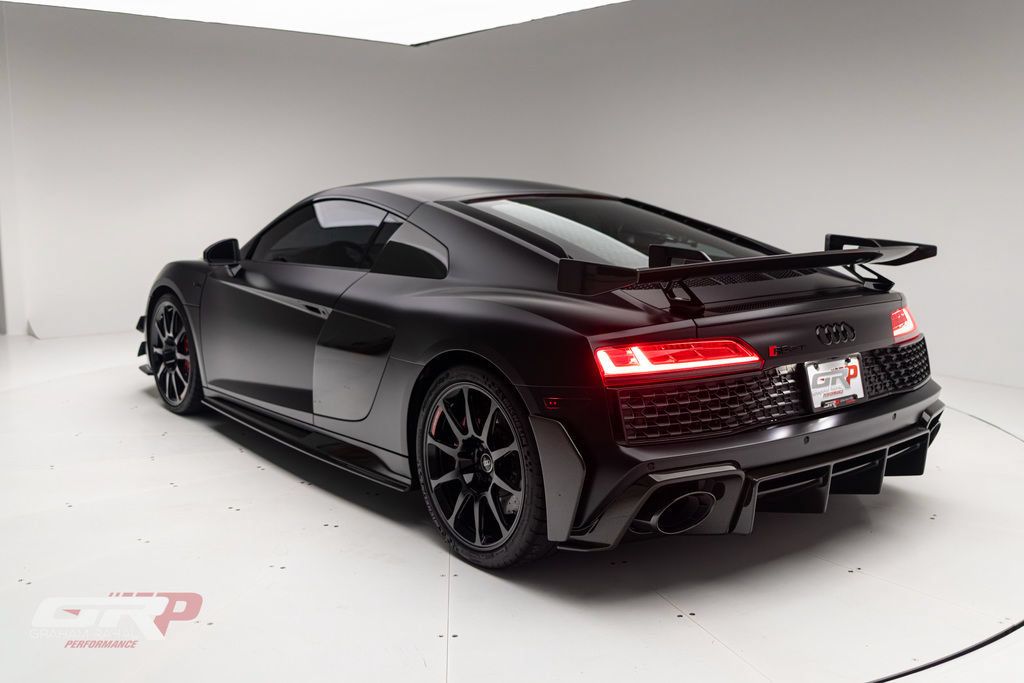 Used 2023 Audi R8 V10 GT RWD image 5