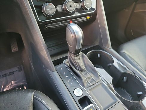 Used 2023 Volkswagen Atlas SE w/ Panoramic Sunroof Package image 23