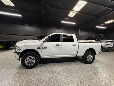 Used 2018 RAM 2500 SLT image 2