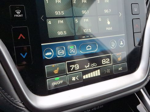 Used 2024 Subaru Outback Premium image 15