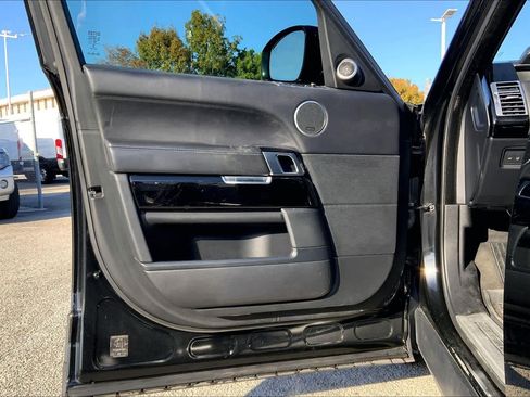 Used 2016 Land Rover Range Rover Long Wheelbase Supercharged image 19