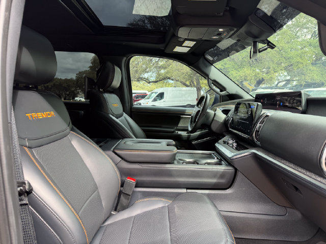 Used 2026 Ford Expedition Tremor AWD/4WD image 16