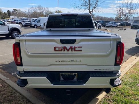 Used 2022 GMC Sierra 3500 Denali w/ Denali Ultimate Package image 32