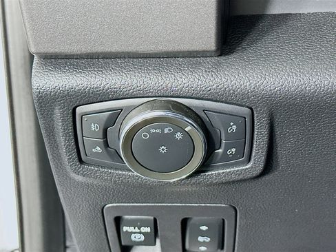 Used 2020 Ford F150 XLT w/ Equipment Group 302A Luxury image 16