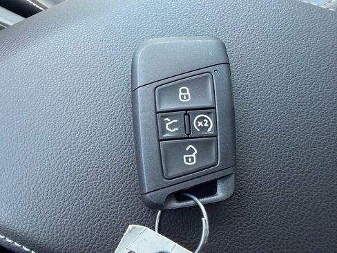 New 2025 Volkswagen Jetta SE image 35