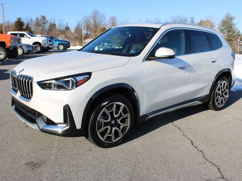 New 2026 BMW X1 xDrive28i AWD/4WD image 4