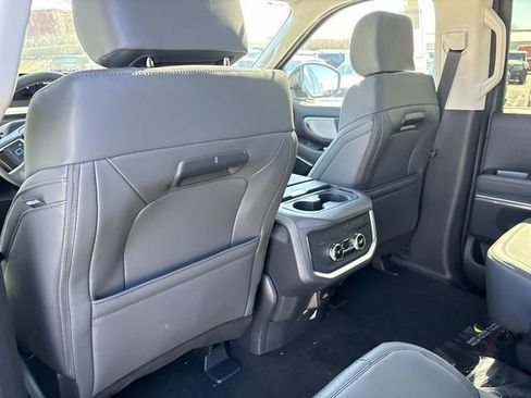 New 2026 Ford Expedition Max Active RWD image 18