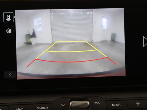Used 2025 Kia K4 FWD image 46