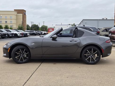 New 2026 MAZDA MX-5 Miata RF Grand Touring RWD image 9