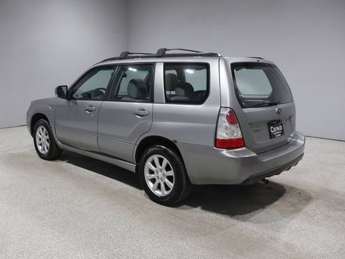 Used 2007 Subaru Forester 2.5X AWD/4WD image 4