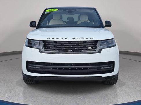 Certified 2025 Land Rover Range Rover SE image 2