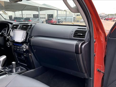 Used 2024 Toyota 4Runner TRD Pro AWD/4WD image 18